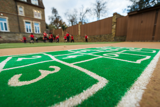 signgrass symboler konstgräs unisport