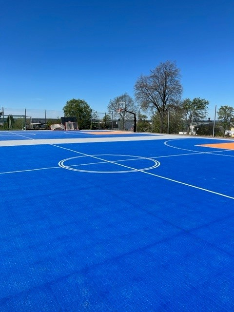 Bergo Multisport - fleksibelt underlag i friske farger unisport