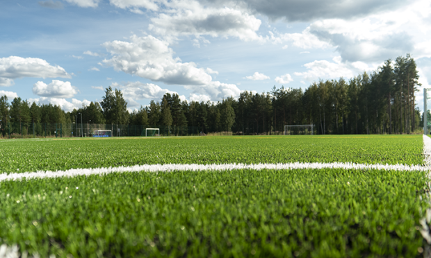 Tekonurmi, jalkapallotekonurmi, pesäpallotekonurmi, jalkapallokenttä