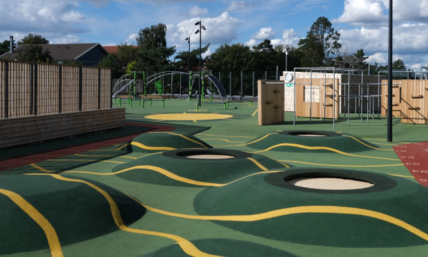 noblaskolan rörelse och aktivitet skolgård Saltex